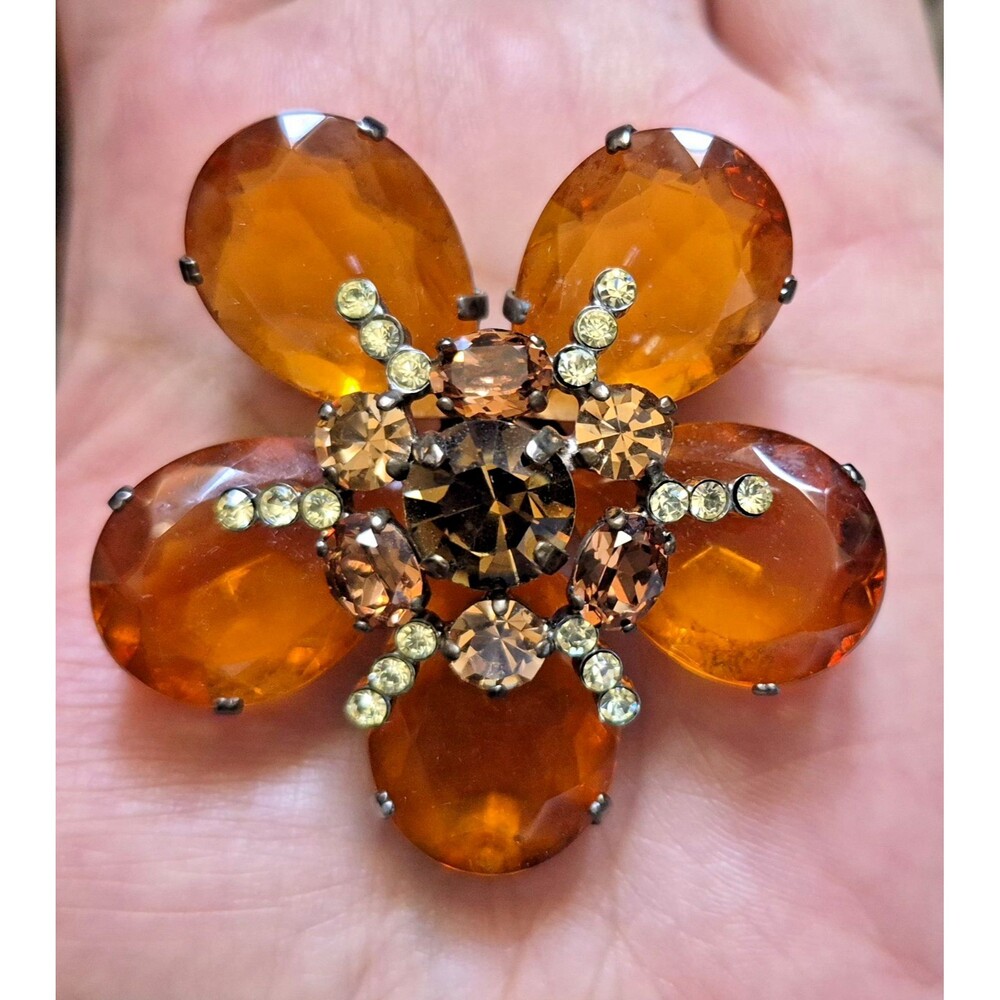 Extremely Rare Mariangela Signed Italy Venetian Amber Art Glass Bee Brooch